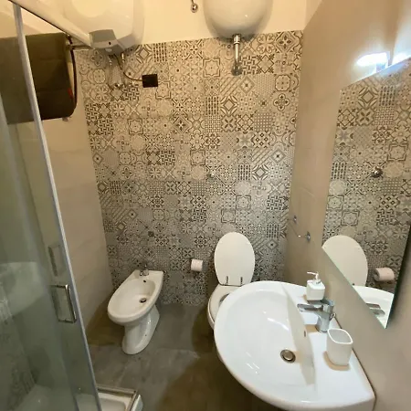 Private Bright Room In The Heart Of Rome